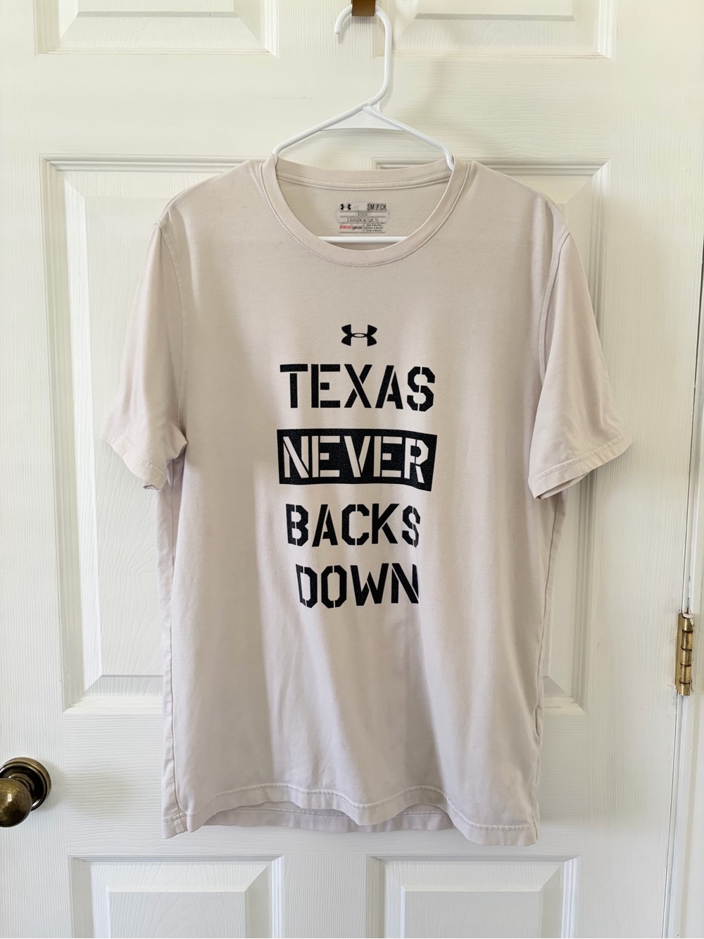 Under Armour Men's 'Texas Never Backs Down' Crew Neck T-Shirt
